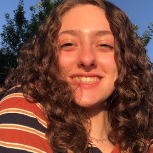 Meet your Posher, Haley